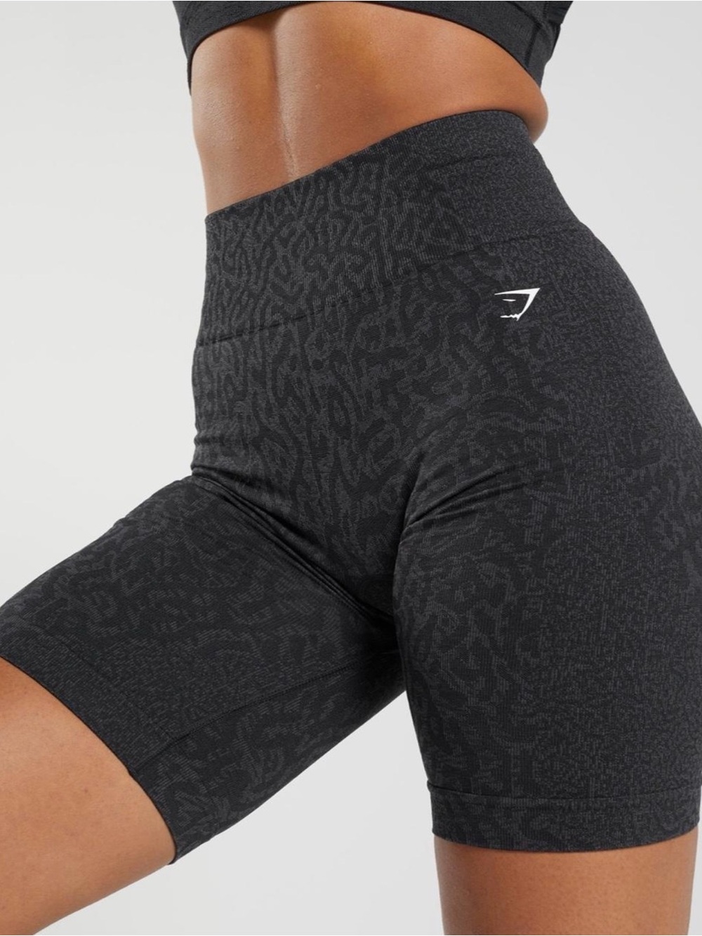 Gymshark High-Waist Seamless Black Adapt Animal Biker Shorts Size Medium